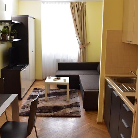 Apartment Vikroria - Halkova 5 Prag Eksteriør billede