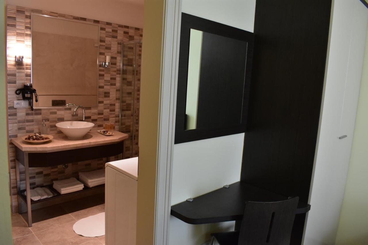 Apartment Vikroria - Halkova 5 Prag Eksteriør billede