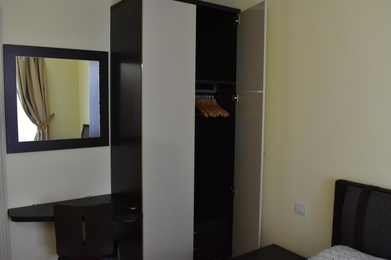 Apartment Vikroria - Halkova 5 Prag Eksteriør billede