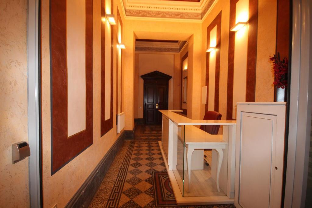 Apartment Vikroria - Halkova 5 Prag Eksteriør billede